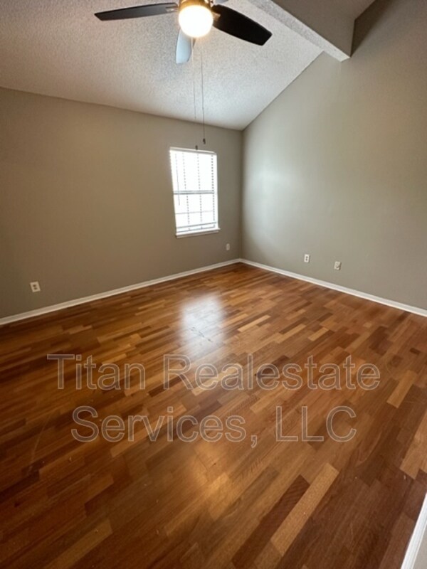 Building Photo - 100 Winchester Dr