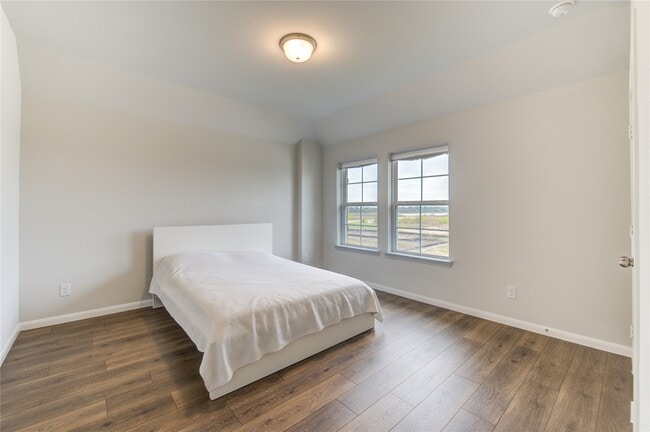 Building Photo - 12202 Bell County Ct