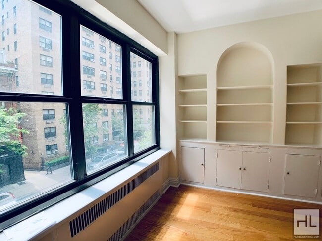 Building Photo - EAST 56 STREET