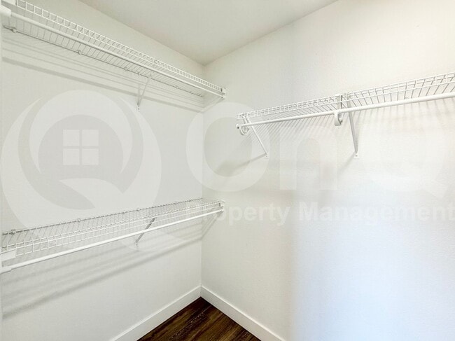 Building Photo - 14917 W Lamoille Dr