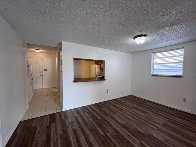 Building Photo - 33 E Princeton St