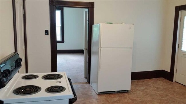 Building Photo - 811 Ohio River Blvd