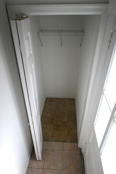 Entrance Coat Closet - 86 Bethany Rd