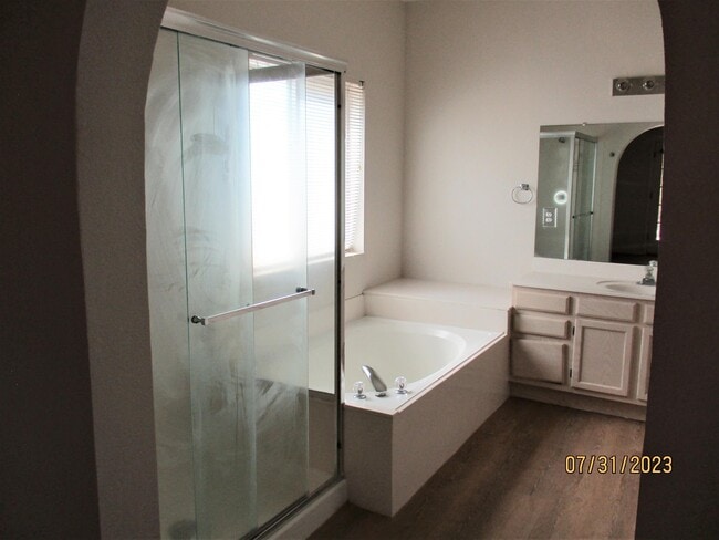 Building Photo - 4116 Rancho Alegre Rd NW