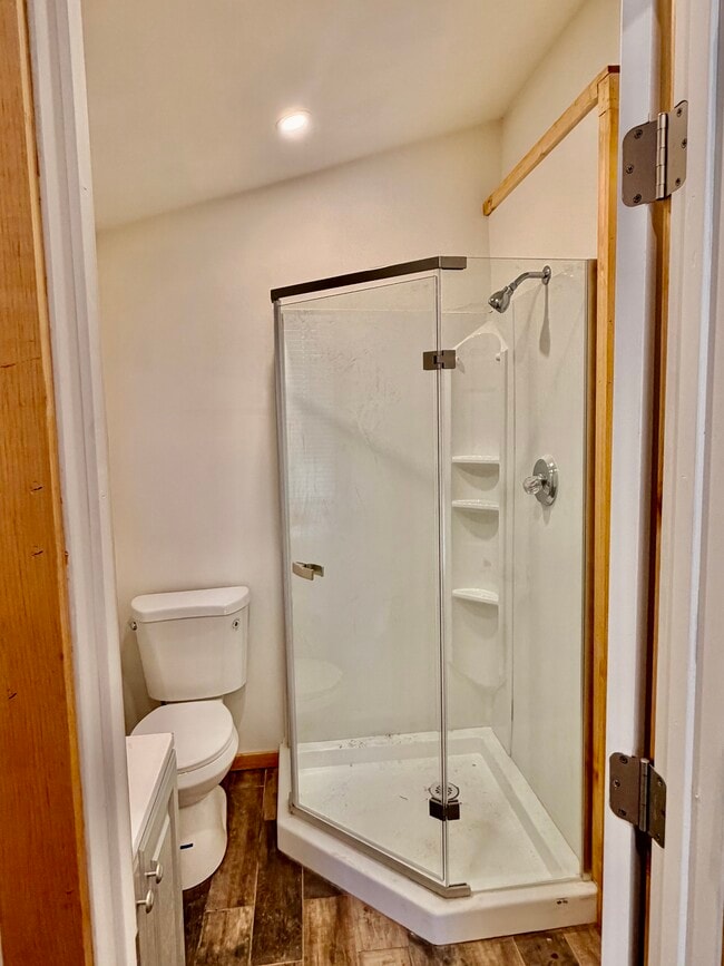 Building Photo - 25890 Wayne Rd