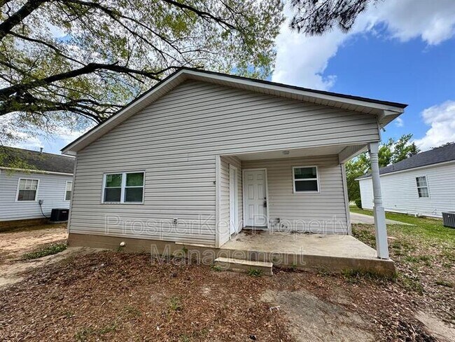 Building Photo - 144 Orchard Pass