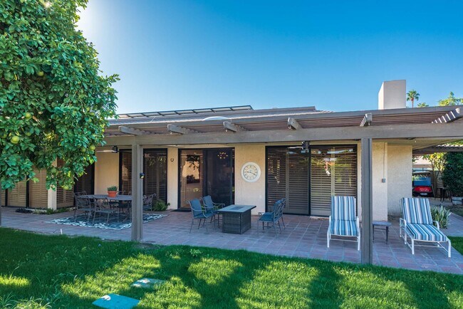 Building Photo - 2 Lehigh Ct