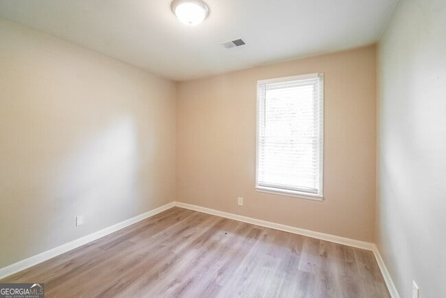Building Photo - 2820 Foxlair Trail