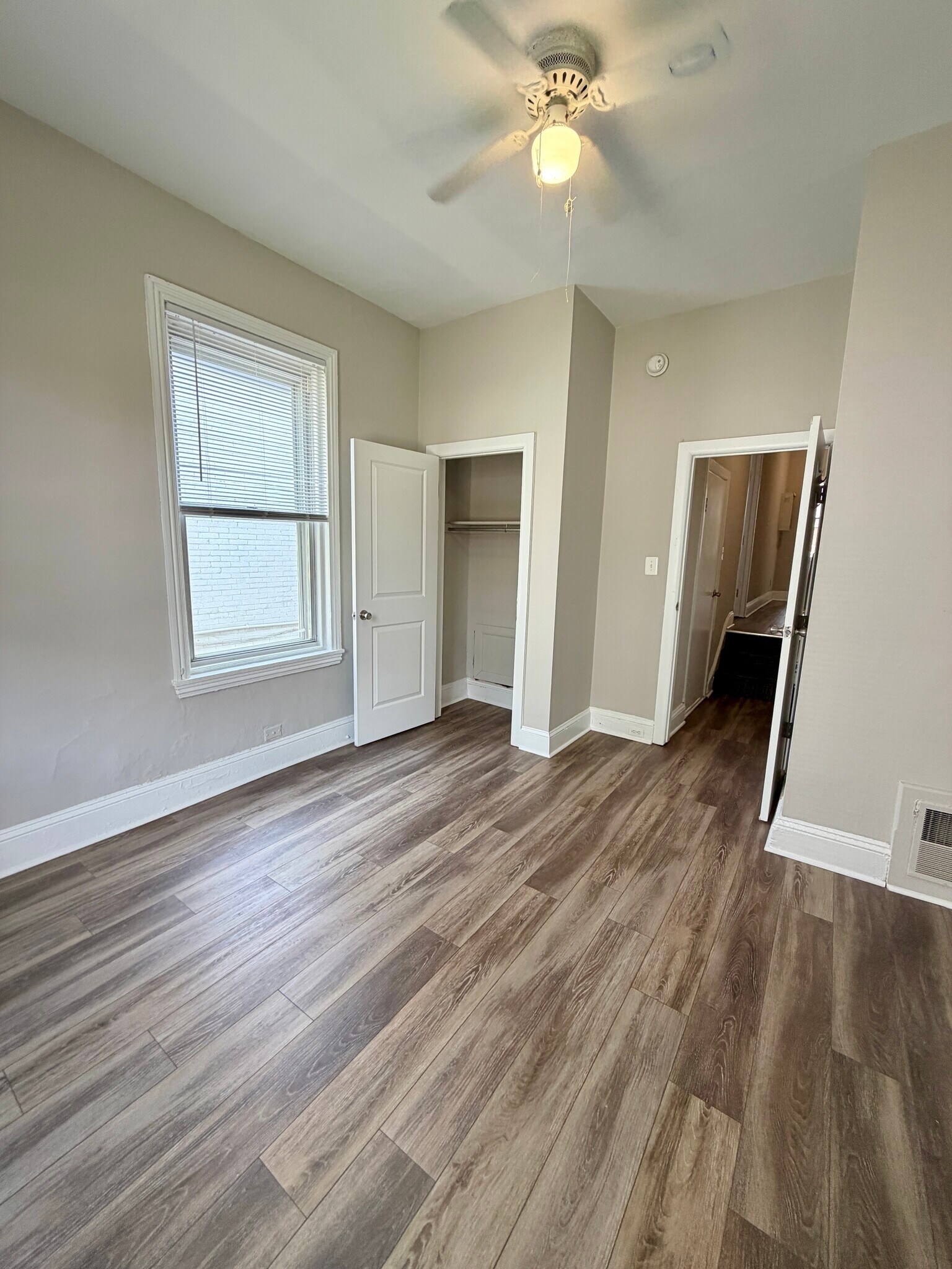Building Photo - 4047 Sansom St