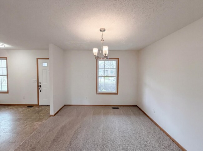 Building Photo - 1000 Hidden Cove Way