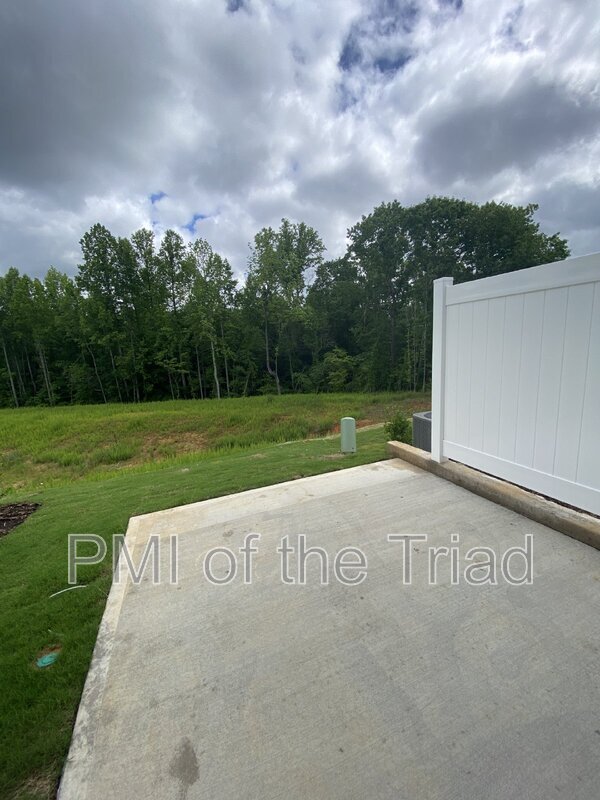 Building Photo - 4006 Beckton Trl