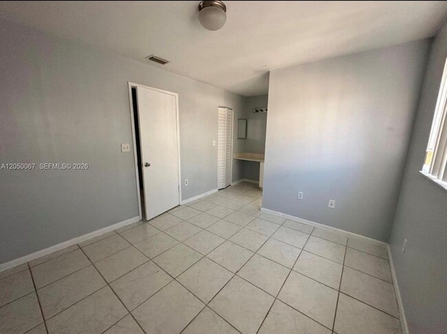 Building Photo - 14909 SW 80th St