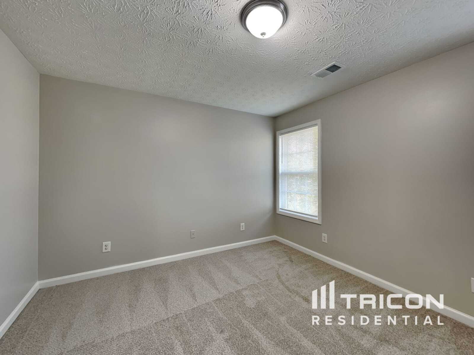 Building Photo - 332 Coburn Ct