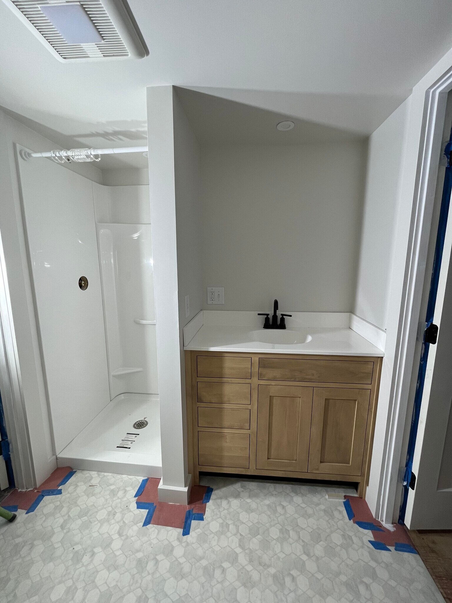 Building Photo - 916 High St