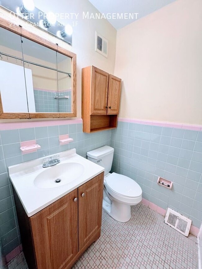 Building Photo - 2706 Cranston Rd