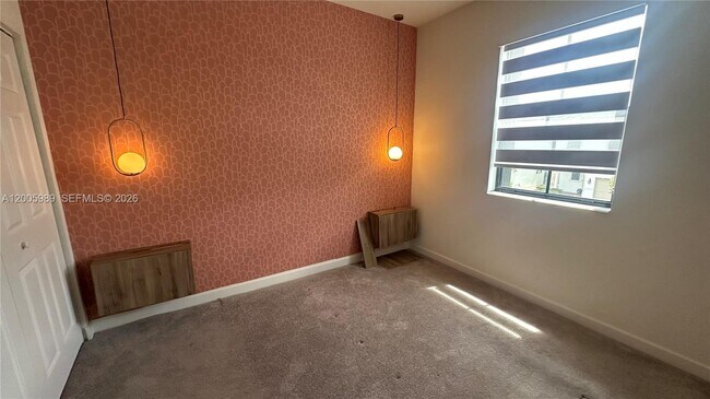 Building Photo - 3423 W 110th St