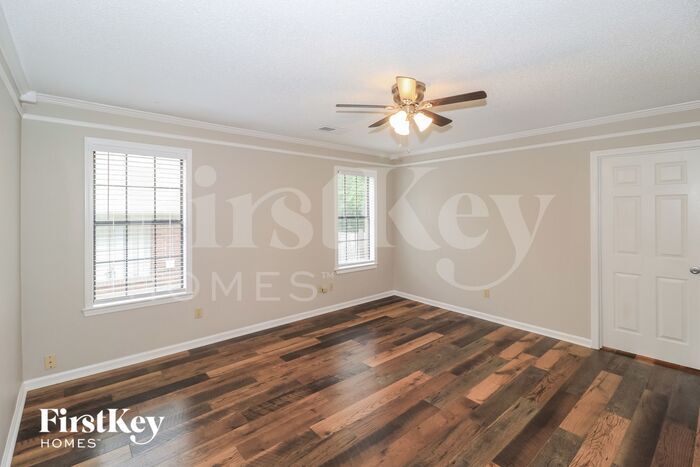 Building Photo - 9166 Valkrie Ln