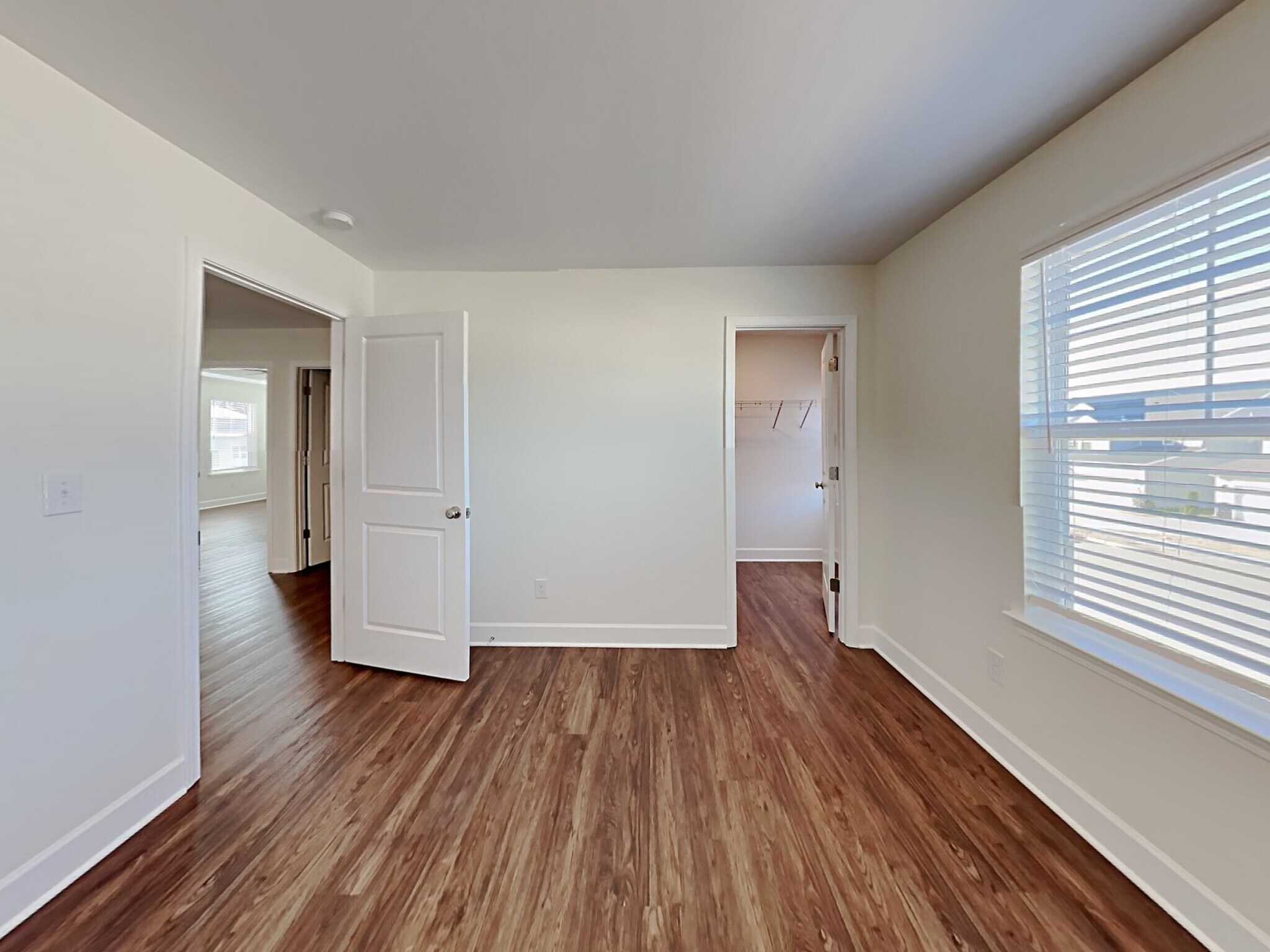 Building Photo - 417 Bluewater Dr