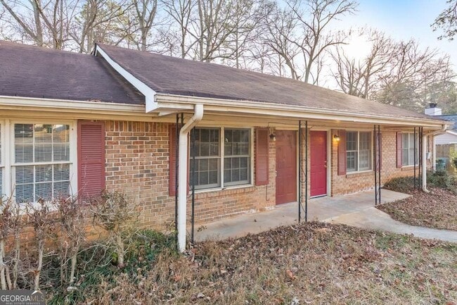 Building Photo - 245 Kimberly Way SW