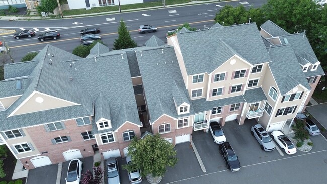 Building Photo - 169 Price Ct