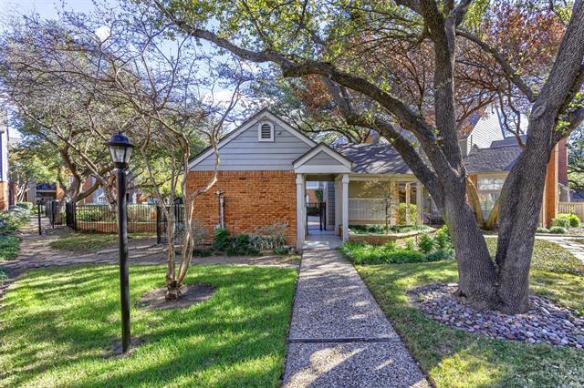 Building Photo - 12680 Hillcrest Rd