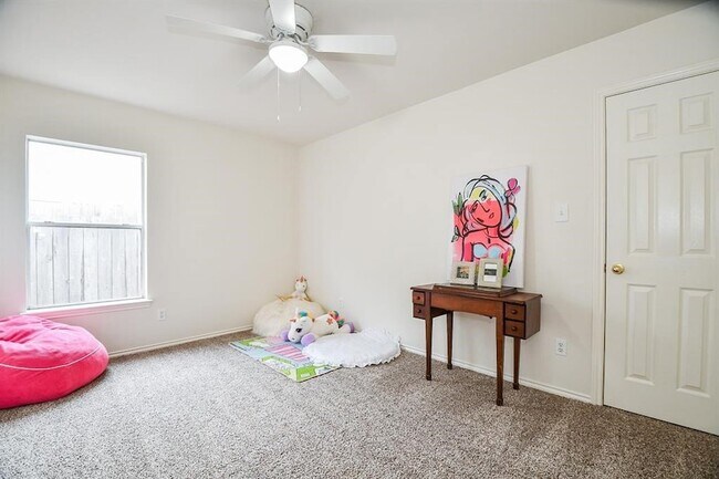 Building Photo - 3207 Brook Arbor Ln