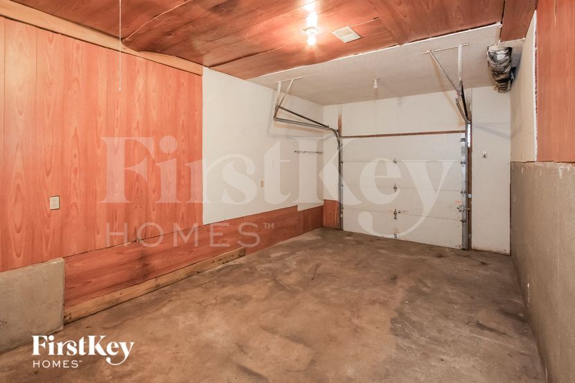 Building Photo - 7918 NW 85th Terrace