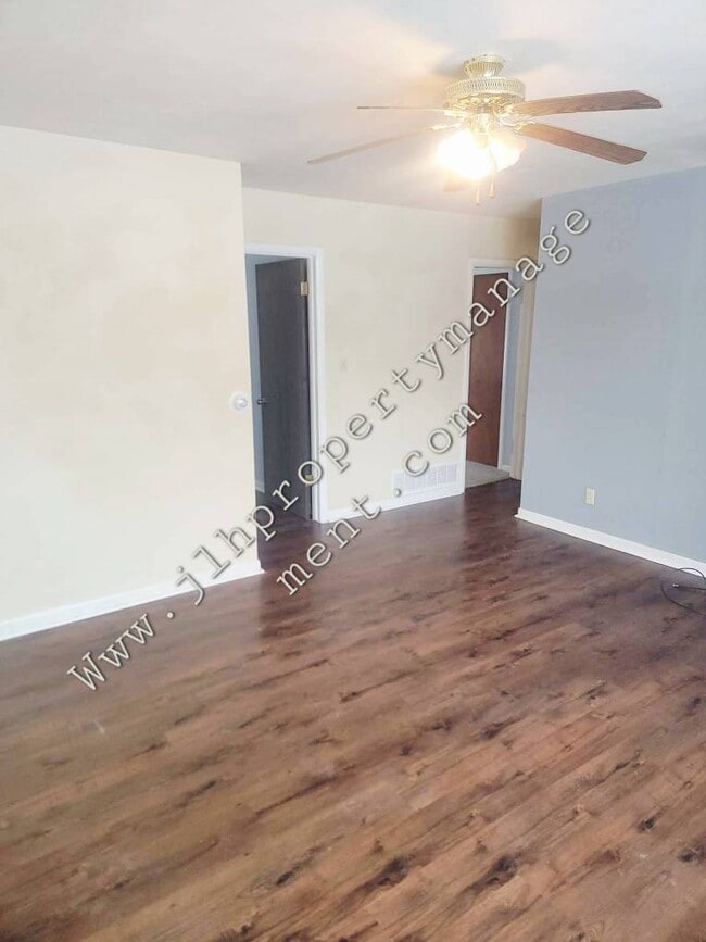 Building Photo - 1511 Winter Dr