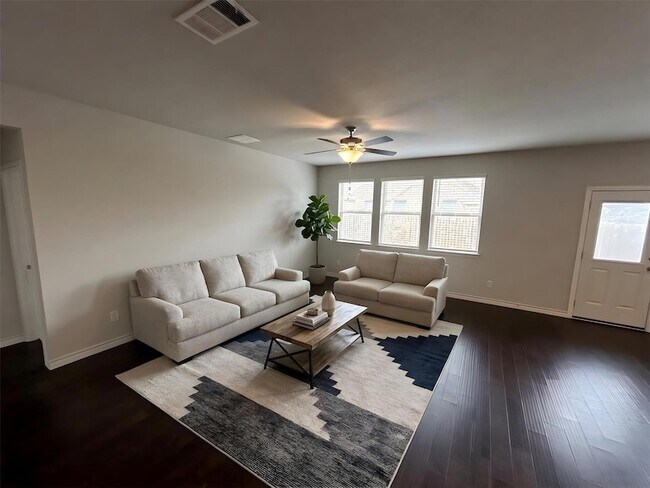 Building Photo - 729 Aliso Trail