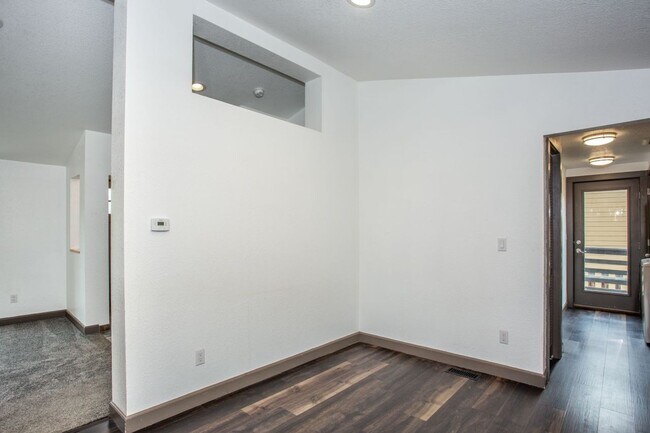 Building Photo - 3 Bedroom, 2 Bath Home in French Creek