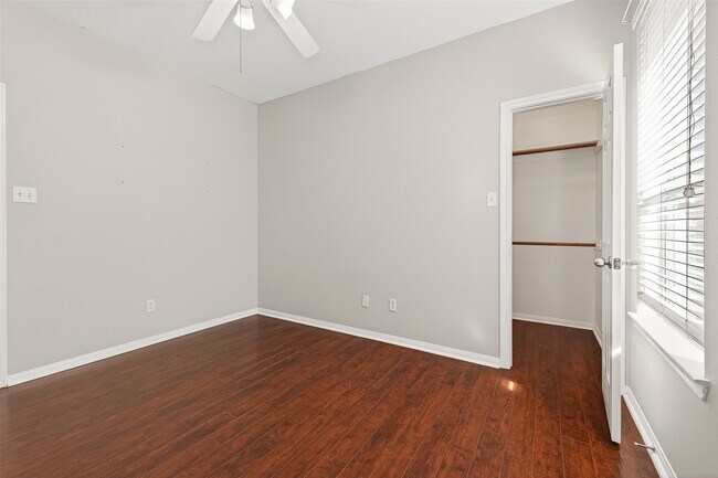 Building Photo - 15318 Bent Twig Way