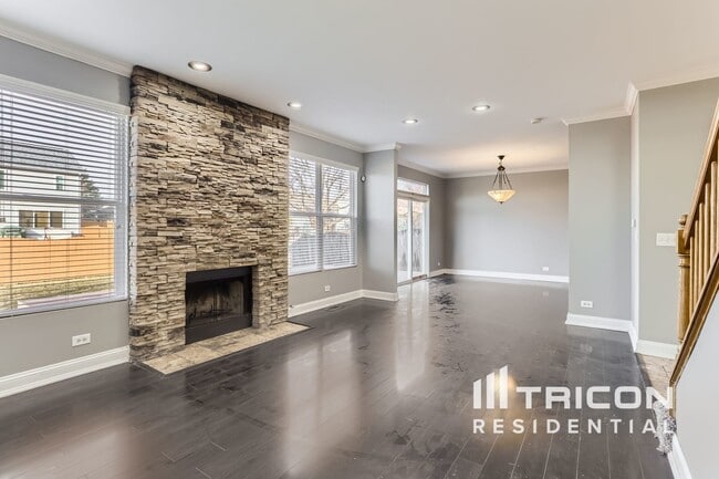 Building Photo - 12214 Magnolia Ct