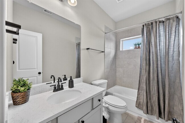 Building Photo - 4731 Cedar Butte Ln