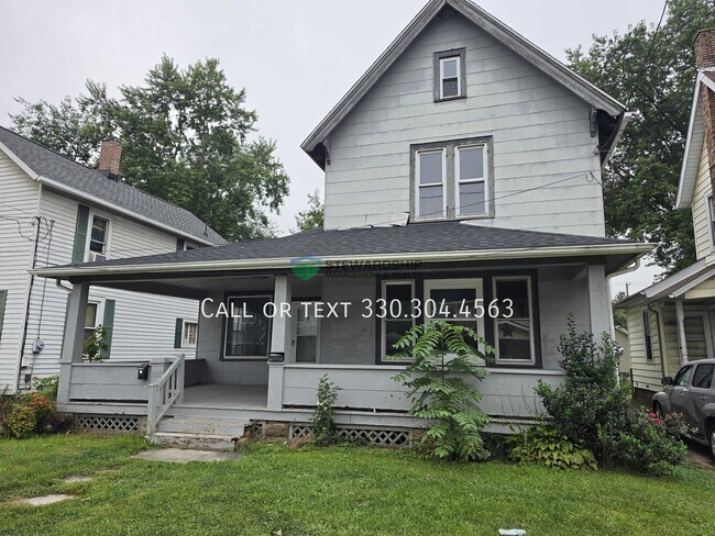 Building Photo - 885 Wales Rd NE