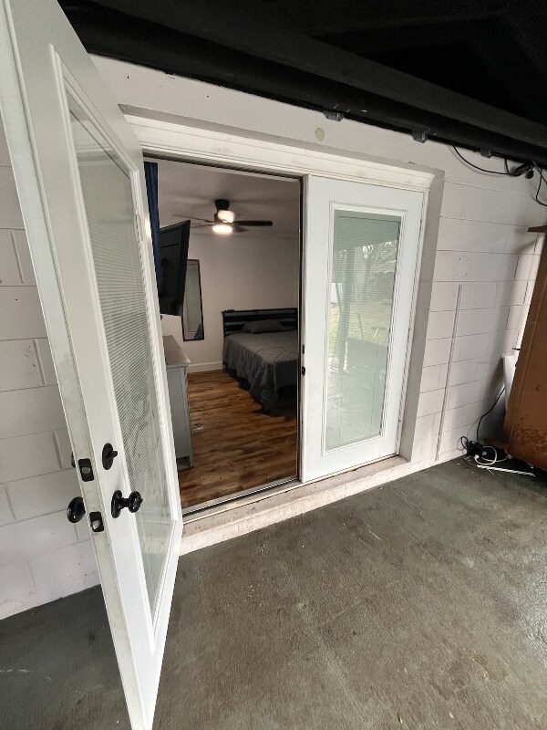 Building Photo - 740 Jenkins St