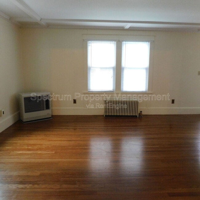 Building Photo - 27 Johnson Heights