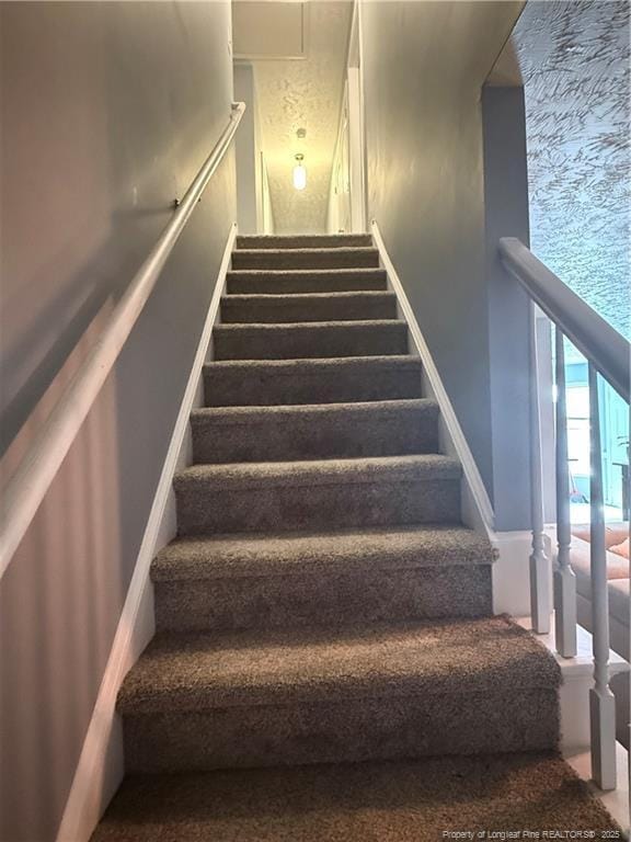 Building Photo - 2530 Canford Ln