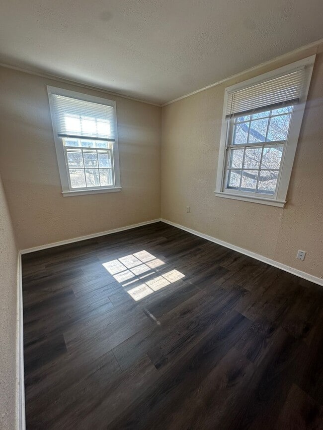 Building Photo - 45 Riley Manor Cir