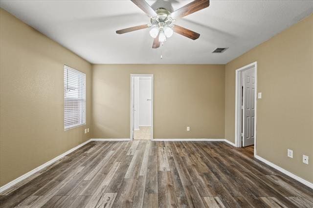 Building Photo - 2743 Hacienda Lake Dr