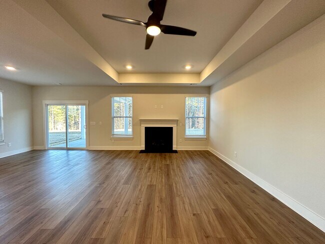 Building Photo - 125 Grange Vly Ln