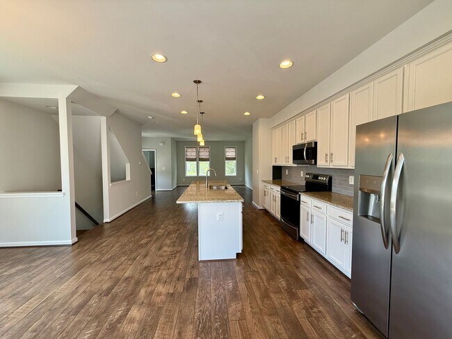 Building Photo - 2617 Avinity Pl