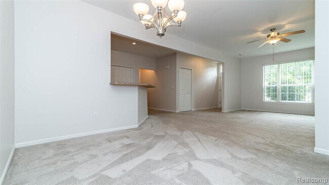 Building Photo - 3106 Chesapeake Cir