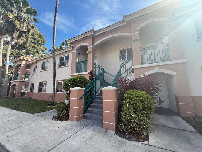 Building Photo - 2911 SE 13th Rd