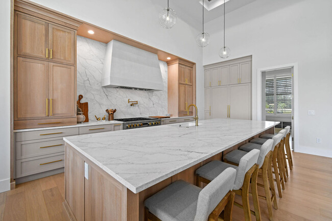 Building Photo - 9105 Whippoorwill Trail
