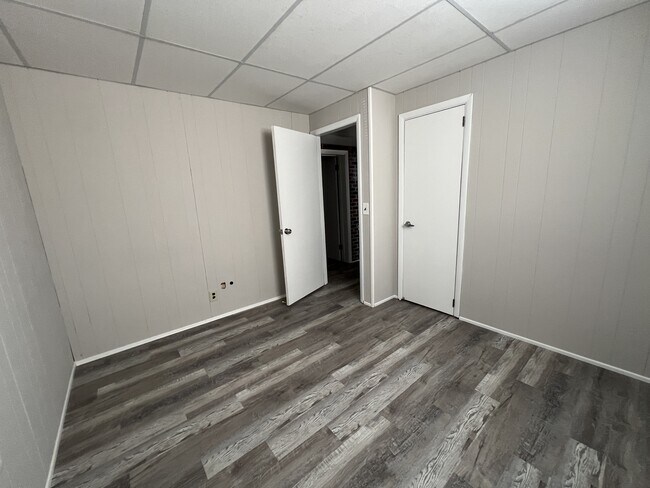 Building Photo - 2075 Grants Pkwy