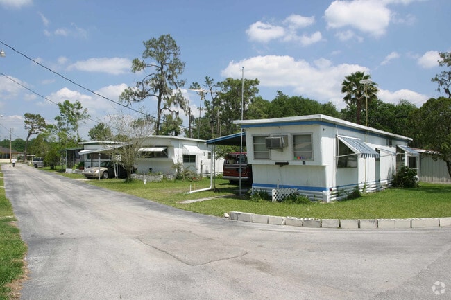 Building Photo - Melody Acres