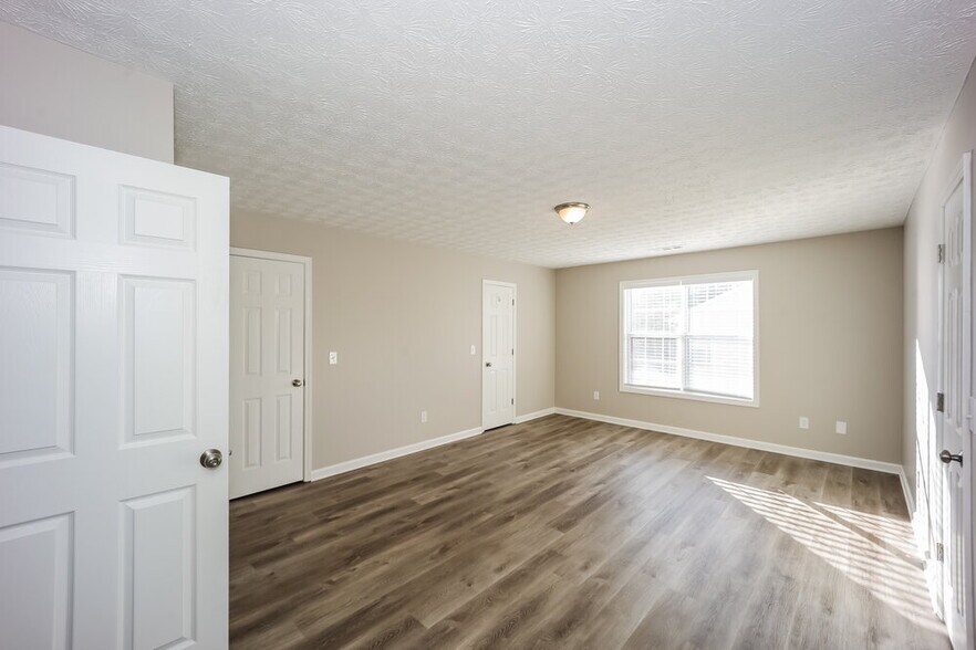 Building Photo - 559 Cypress Estates Cove