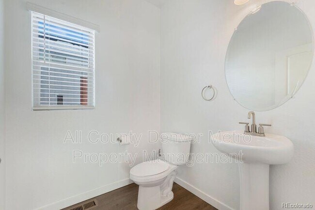 Building Photo - 15225 W 68th Pl