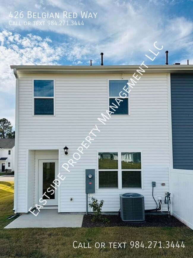 Building Photo - 426 Belgian Red Wy