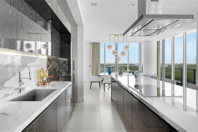 Building Photo - 330 Sunny Isles Blvd